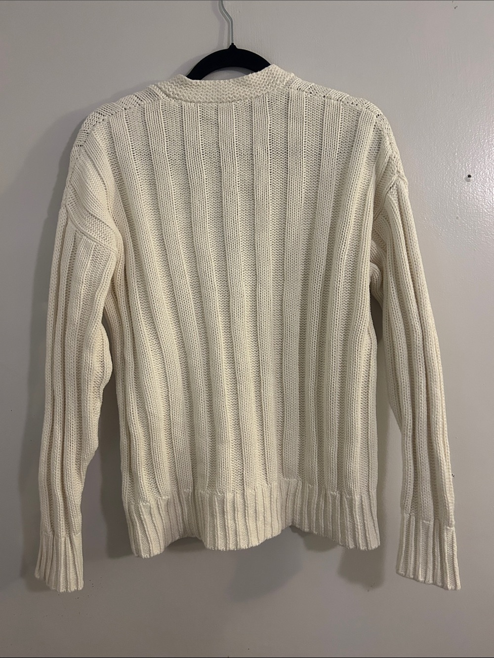Ivory Ribbed V‑Neck Button Cardigan Sweater - Picture 5 of 5